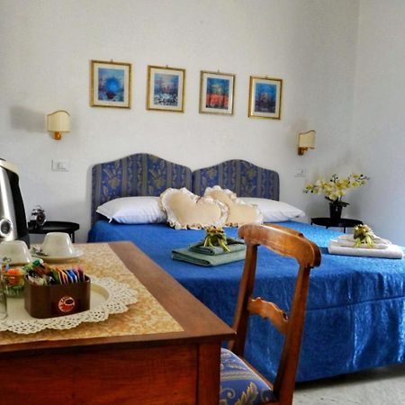 B&B Myosotis Pisa Exterior foto